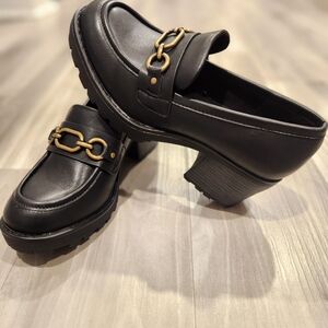 Brand New Cliffs By White Mountain All Black Womens Platform Loafers Size 5.5